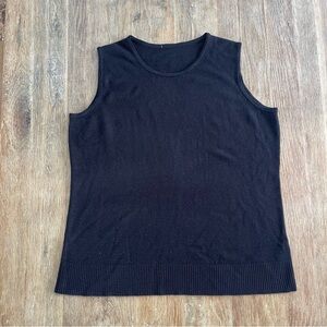 Carolyn Taylor Black Sweater Vest Large